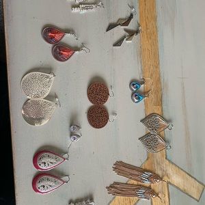 12 sets of various earrings & matching bracelet to stud set of earrings